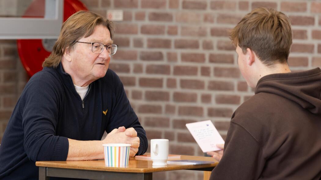 Ontmoetingen tussen jong en oud(er)