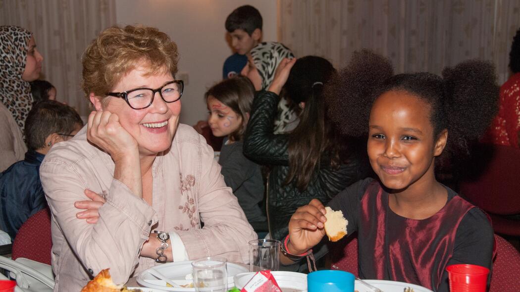 Dochter met haar gezinsmaatje